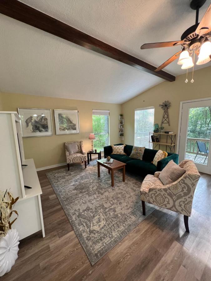 2 Bdrm Treehouse Hideout- Lake Conroe With Boat Ramp Montgomery Exteriör bild