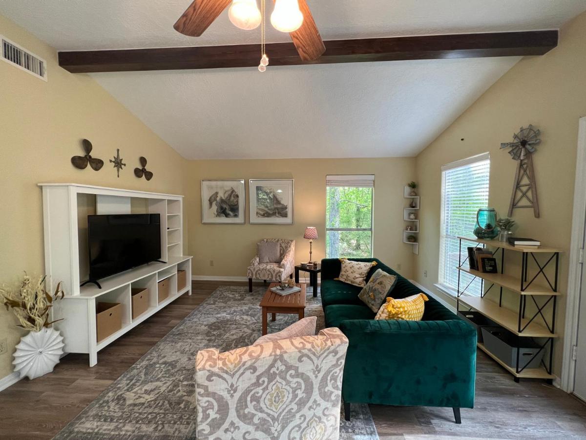 2 Bdrm Treehouse Hideout- Lake Conroe With Boat Ramp Montgomery Exteriör bild
