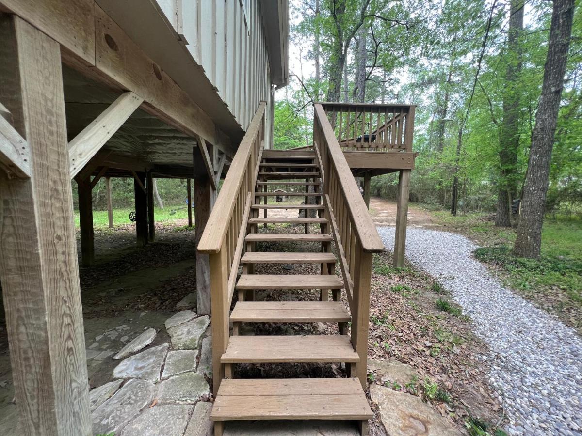 2 Bdrm Treehouse Hideout- Lake Conroe With Boat Ramp Montgomery Exteriör bild