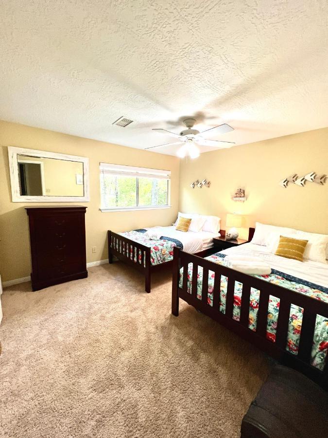 2 Bdrm Treehouse Hideout- Lake Conroe With Boat Ramp Montgomery Exteriör bild